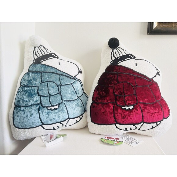 Set Of Two Peanuts Snoopy Red & Blue Puffer Jacket Winter Sherpa Pillows NWT - Picture 1 of 16